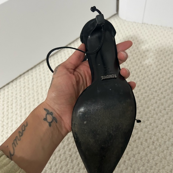 Pumps - Picture 3 of 5